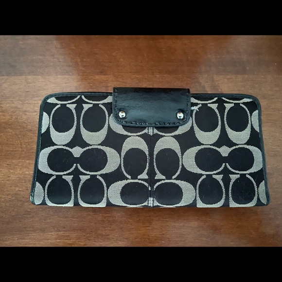Coach Wallet - Picture 2 of 3